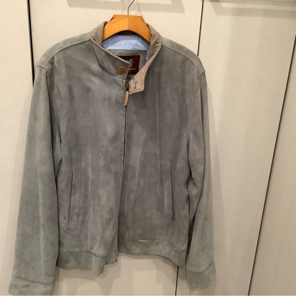Hickey Freeman Gray Suede Jacket with Tan Collar
